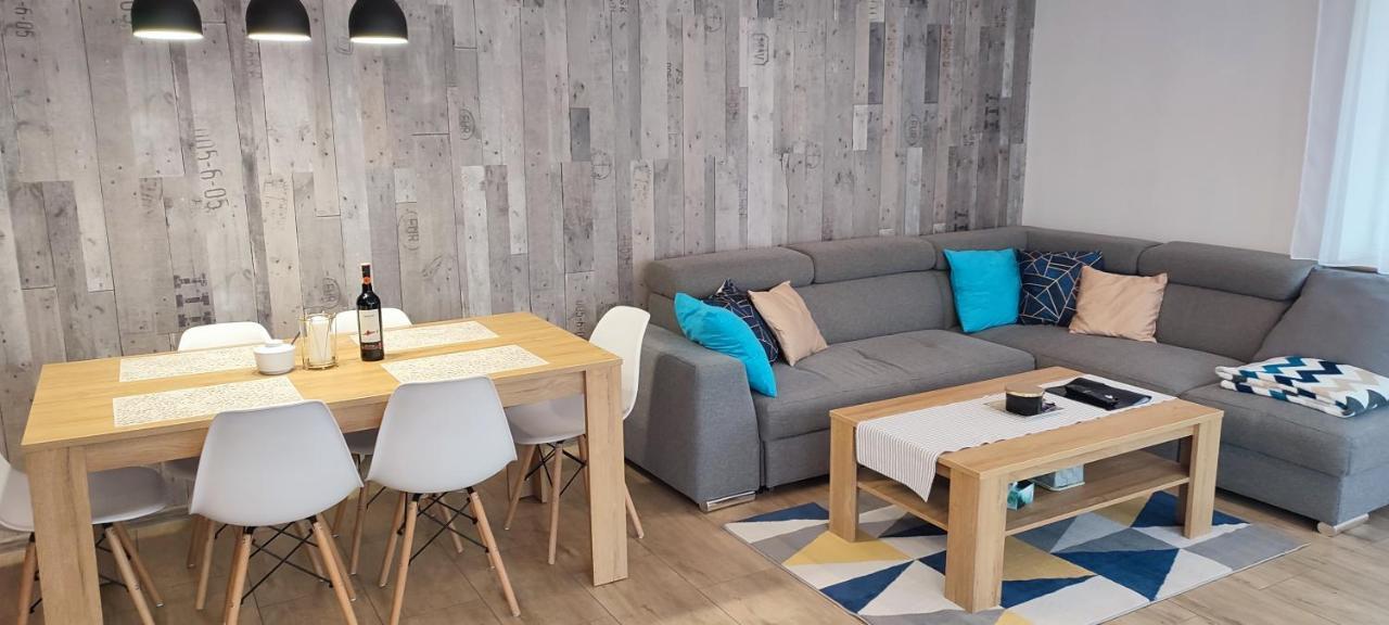 Apartament Kaola Jelenia Góra Kültér fotó